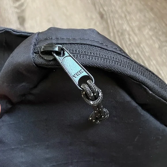 Flowfold Explorer Fanny Pack - Picture 6 of 15